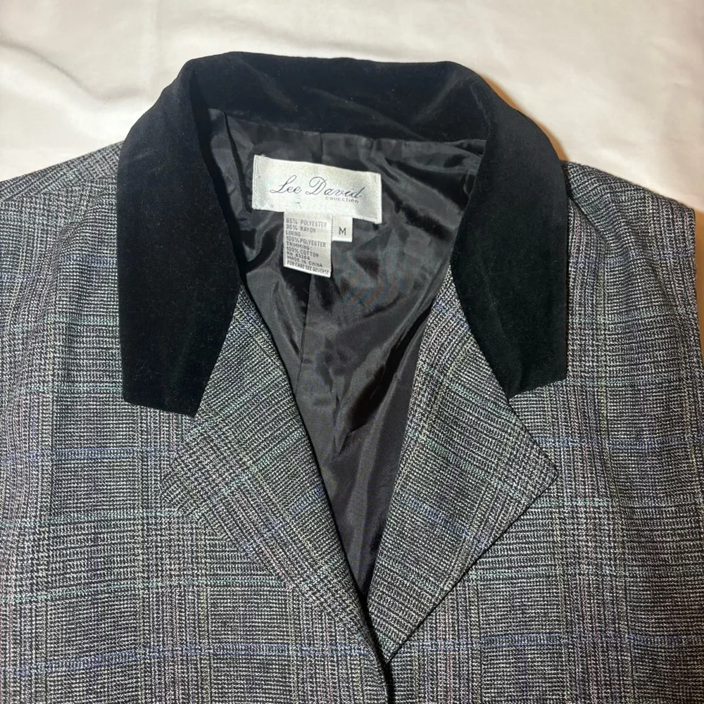 Lee David Gray Plaid Tailored Vest with Black Velvet Collar – Vintage Inspired